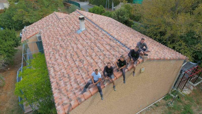 302531120_831132718297607_1498627160251283105_n