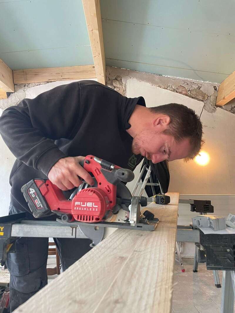 whatsapp_image_2025-12-18_at_10-54-01__2_