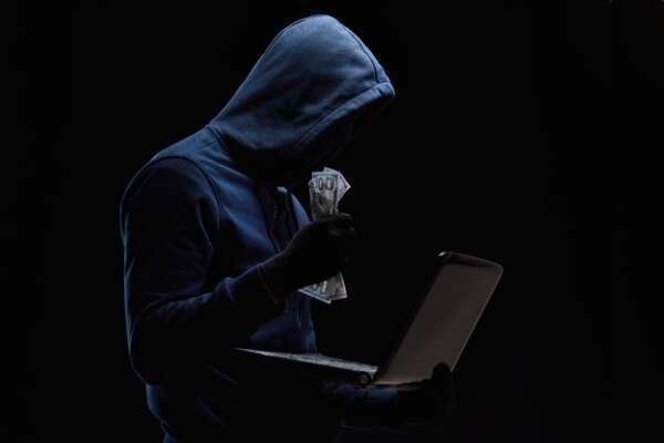 Fraude au RIB ou à l’IBAN : la banque est-elle responsable ?