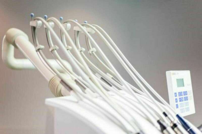 2120250422-3764146-k4af6i