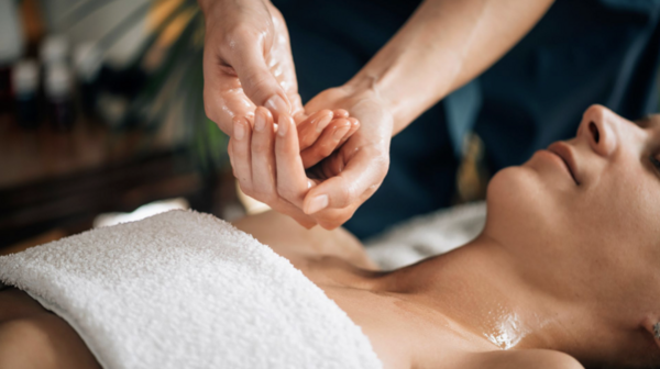 Quels sont les bienfaits du massage ayurvédique ?