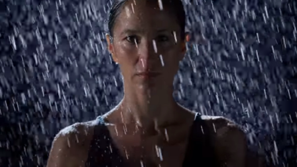 AMA - a short film by Julie Gautier. Une ode à la grâce, tout en lenteur ... 