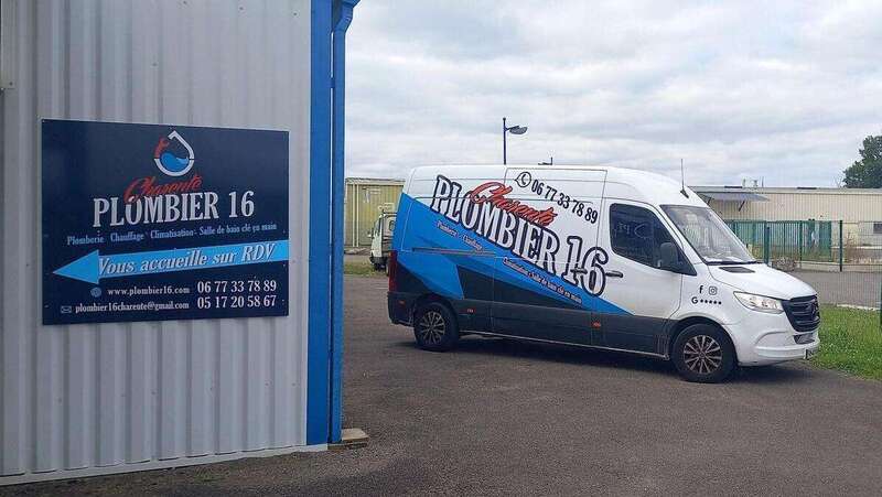 Camion Plombier 16 — intervient dans la Vienne