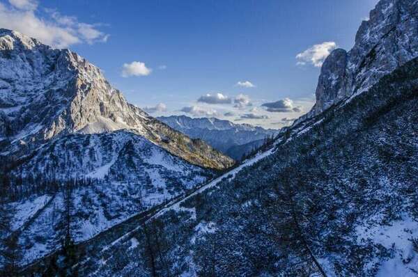 Les investissements des Britanniques dans les Alpes ont-ils baissé ?