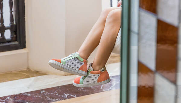 DEUX PAIRES DE CHAUSSURES C'EST BIEN ! POURQUOI ?