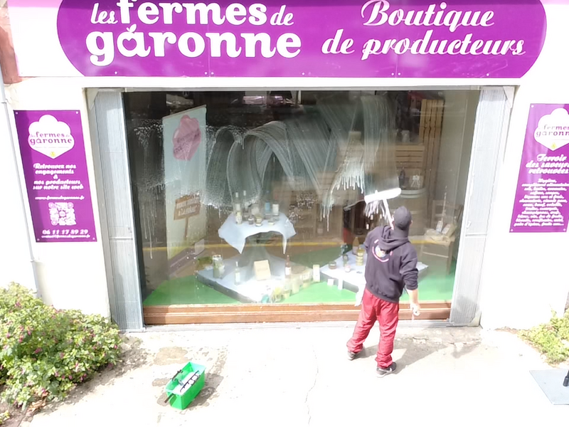 2025-09-2020251016-485376-wjease