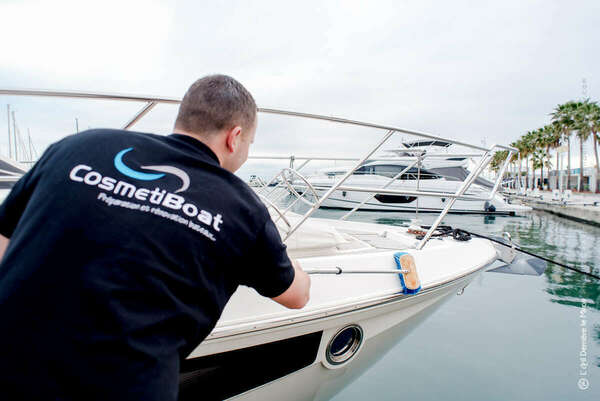 cosmetiboat balai brosse