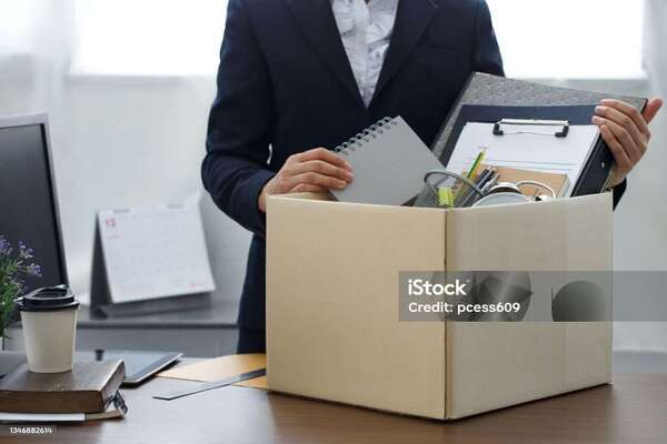 PROMETTRE VOTRE POSTE DE TRAVAIL À UN AUTRE SALARIÉ N’EST PAS NÉCESSAIREMENT CONSTITUTIF D’UN LICENCIEMENT