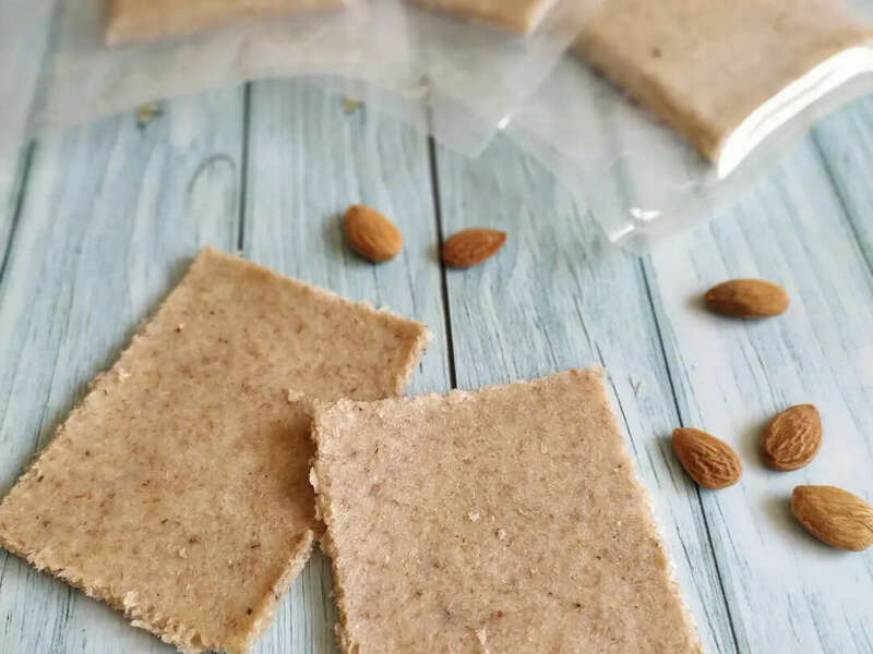 Le pain de mie d'amandes, l'Instant cru