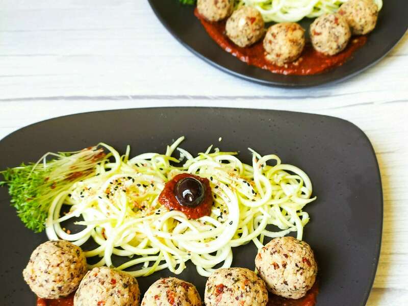 Spaghetti de courgette sauce des Dieux et ses perles de légumes, Les Crawquantes