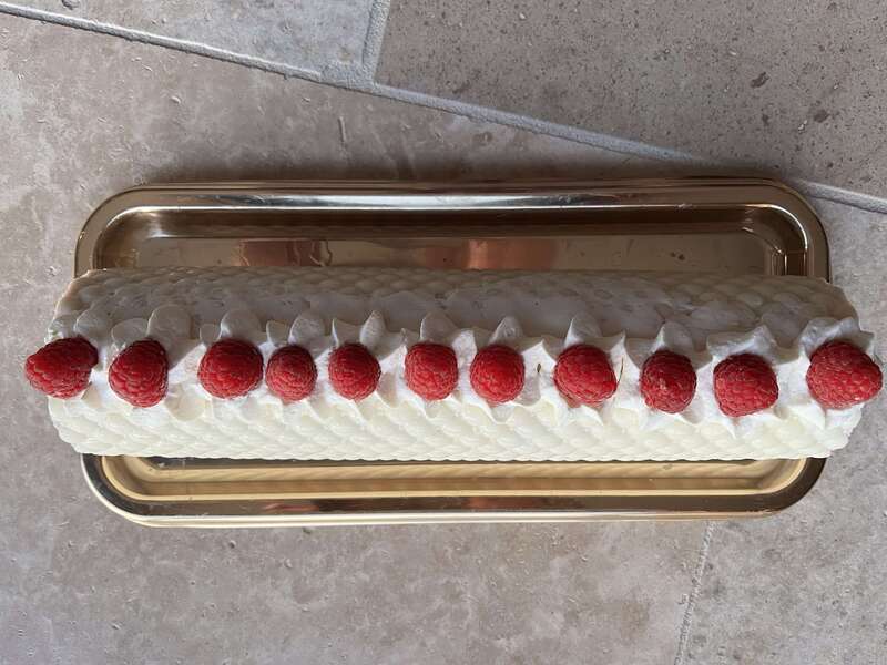Bûche aux framboises