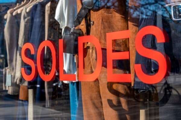 Soldes d’été : prolongation sous l’effet de la canicule