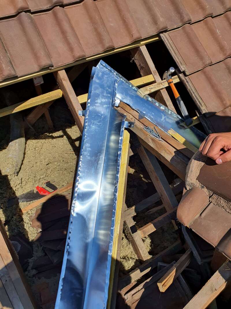 20200520_11244820200805-3122098-18lmdk0