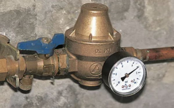 Comment augmenter la pression d'eau ?