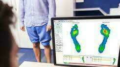 Comment se passe un bilan podologique et postural?