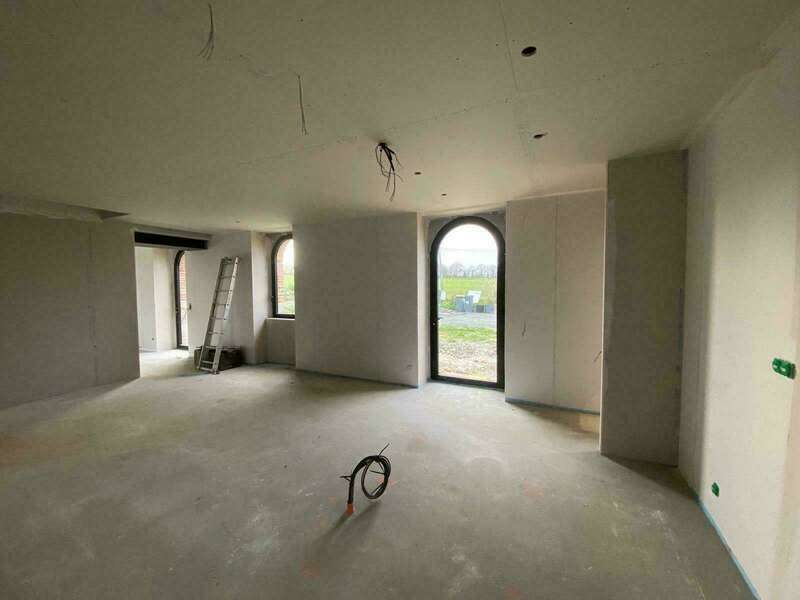 photo-2022-02-22-19-52-20