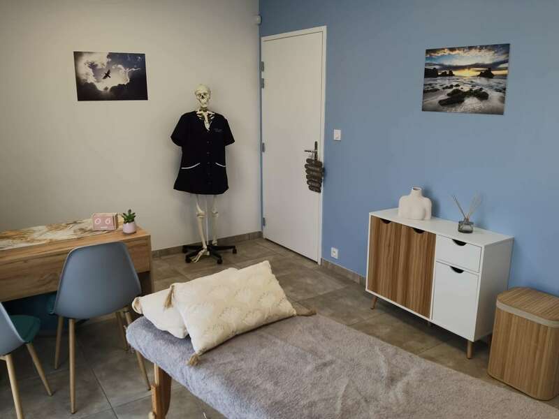 cabinet20220806-3856155-ak3amz