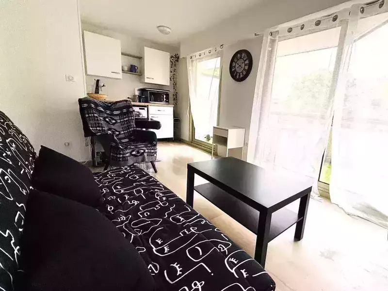 d0e64678-f0b1-4b46-b780-8f83d8489bb6