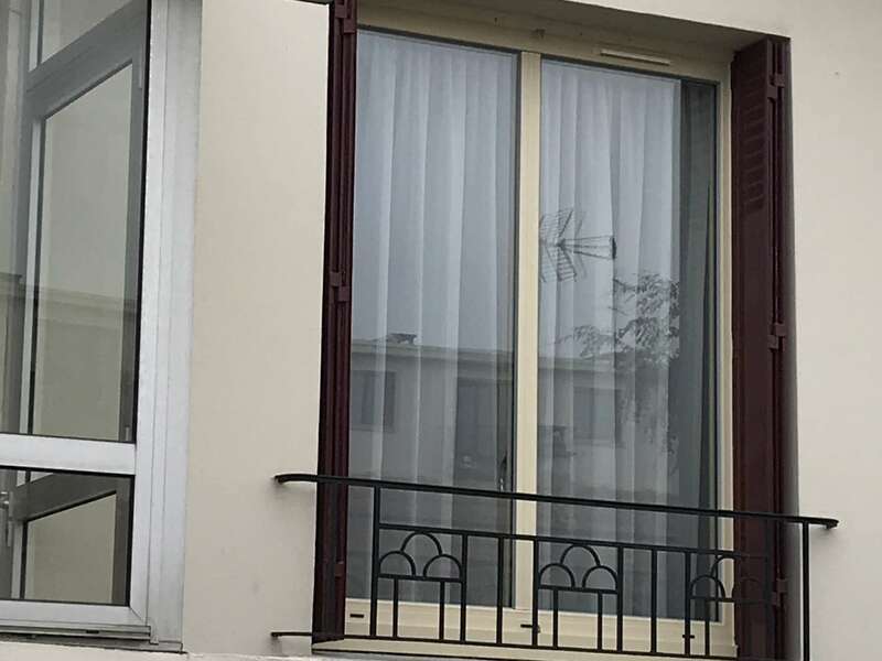 fen_tre_en_alu_beige_thiais