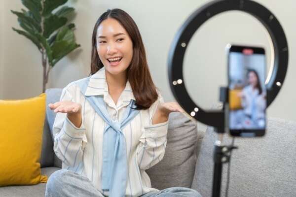 Influence commerciale : le contrat est-il toujours obligatoire ?