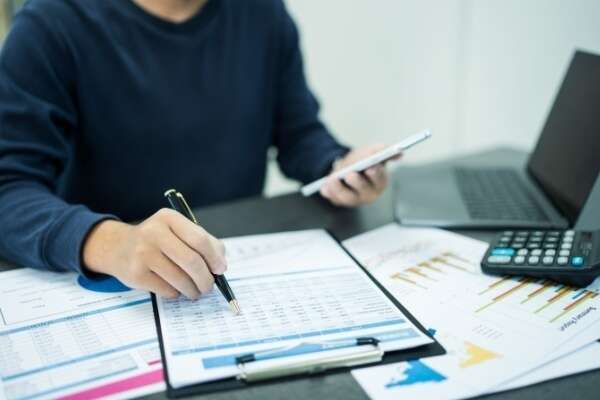 Taux réduit d’IS : exclusion des titres auto-détenus dans le seuil de détention du capital ?