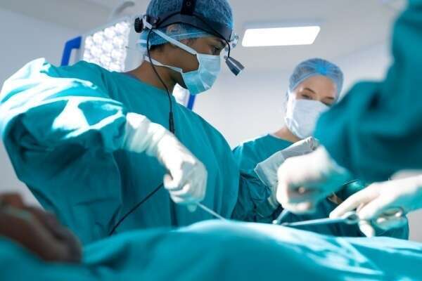 Infirmiers en fonction de bloc opératoire : de nouvelles missions possibles ?