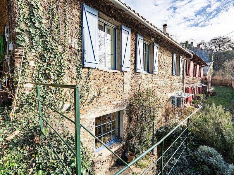 327d9144-1b9a-4280-83ec-9087cca26507