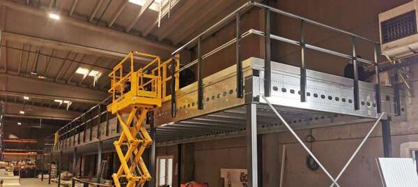 Mezzanine industrielle : comment multiplier vos mètres carrés de stockage ?