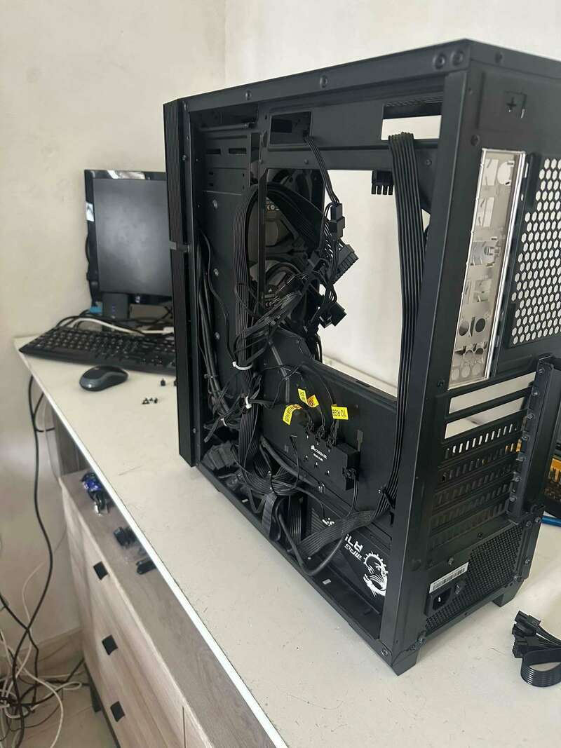 462566992_1298760044783421_7219051449968903074_n