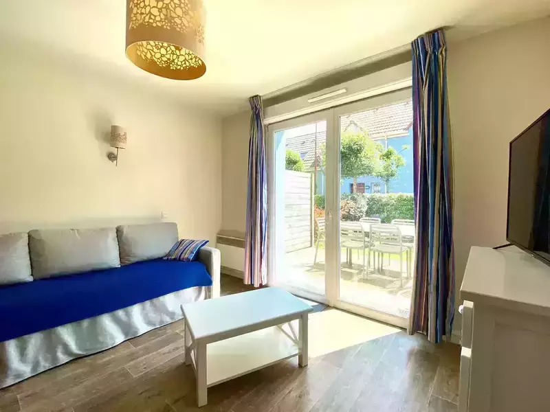 4c8cf4fb-8196-4f91-82d6-50c0a1db330d