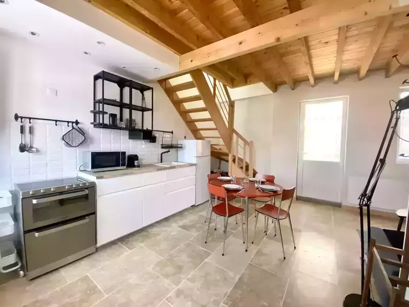 a4849466-8dde-4865-8083-55a4819a91b1