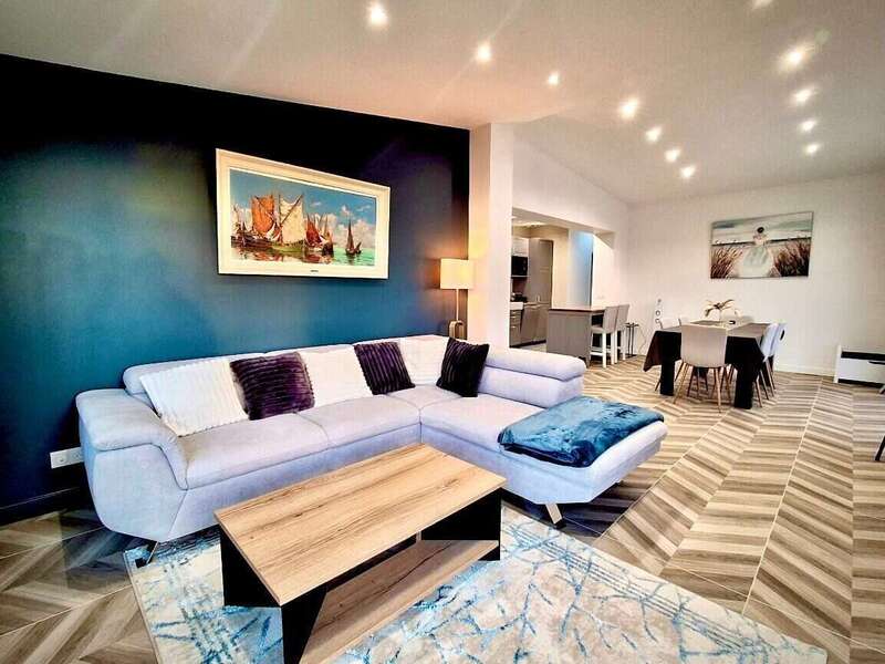 fe2b3354-0e6c-4b03-9d1d-559404f2409a