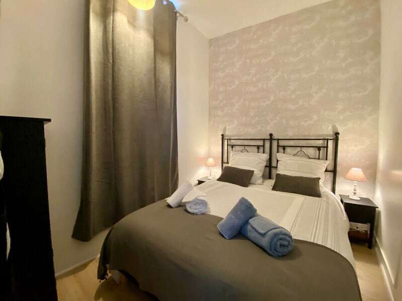 ceea1d60-eed3-42be-8c09-340454b893f6