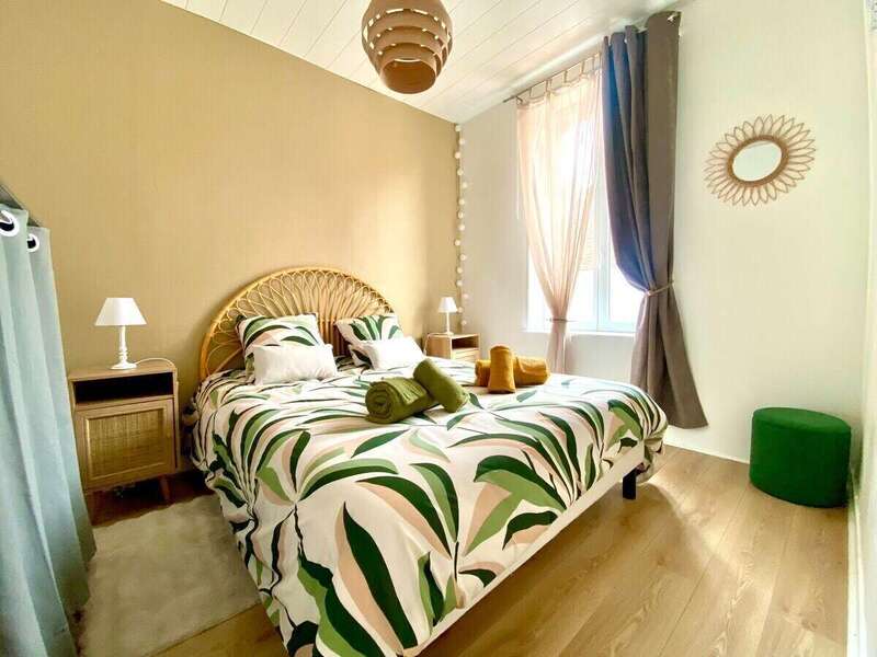 5b488d0a-0031-490b-a490-68e371c3362e