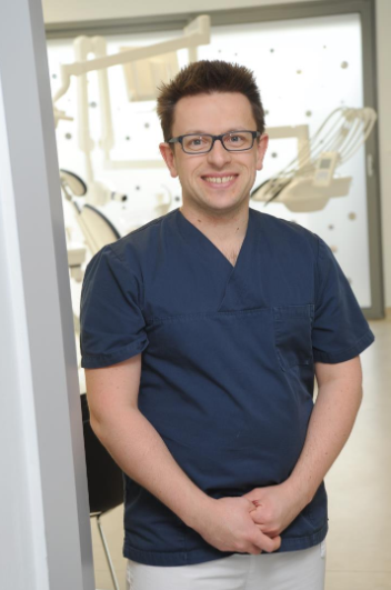 vdu5wlv3a7_1587545322