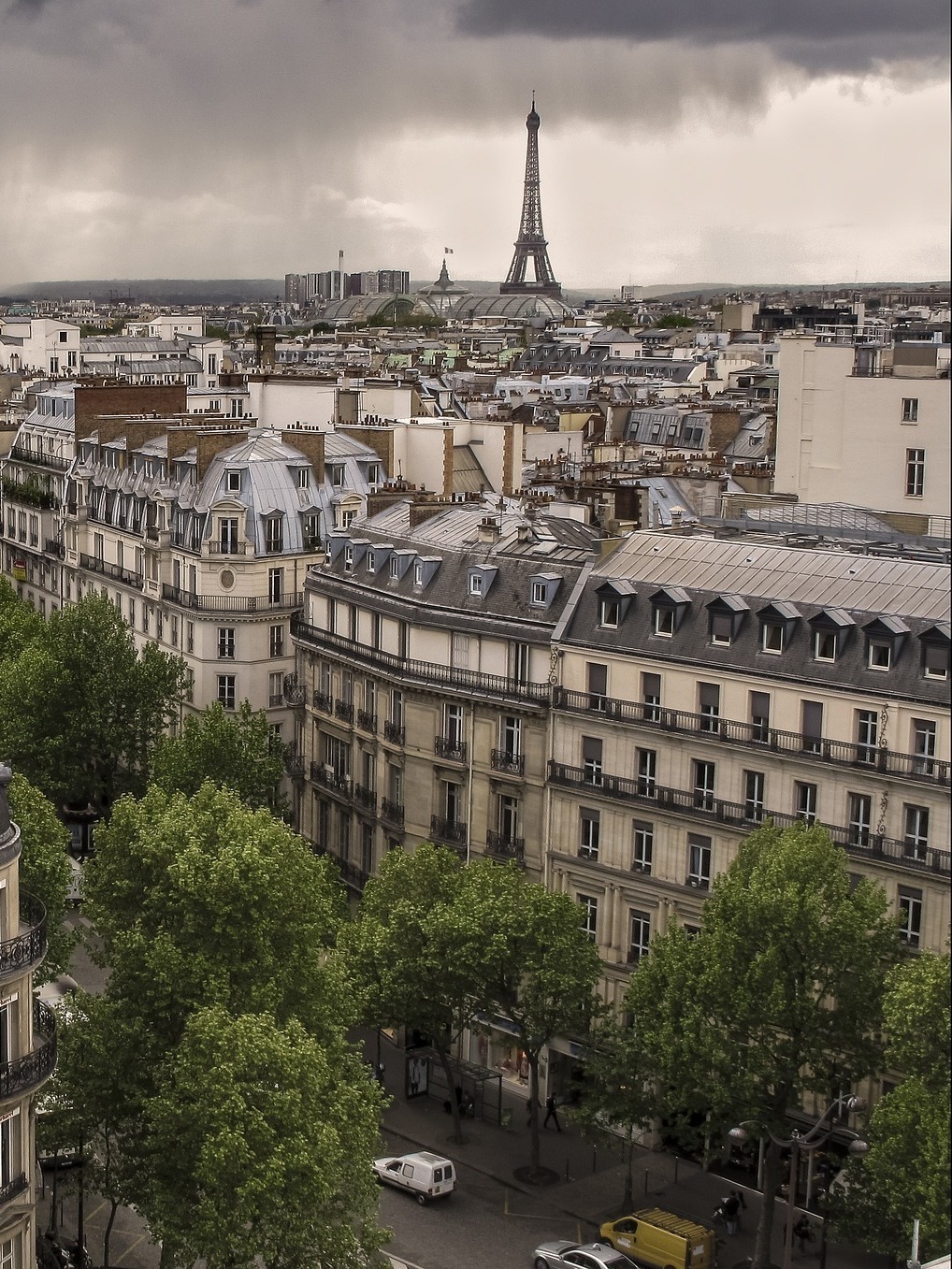 historia de ivo capital en parís