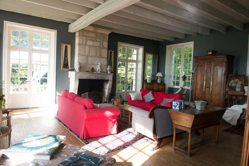 salon_petit20210322-4172743-wbgrkd