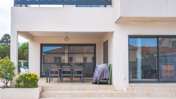 Menuisier à Saint-André : pourquoi le choix de l’artisan peut transformer votre maison