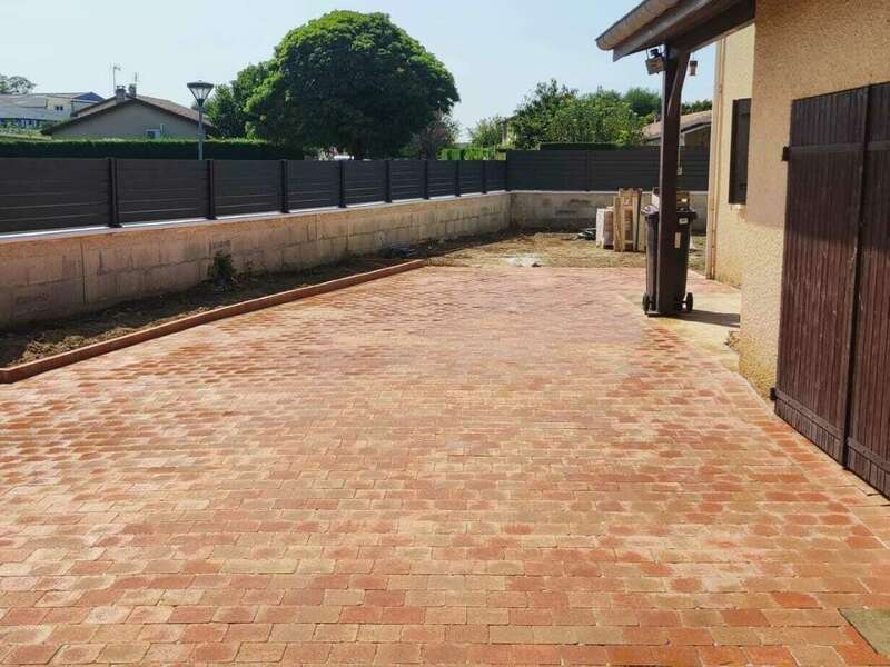 whatsapp_image_2024-09-27_at_15-41-42__2_20241031-2150054-yy4mte