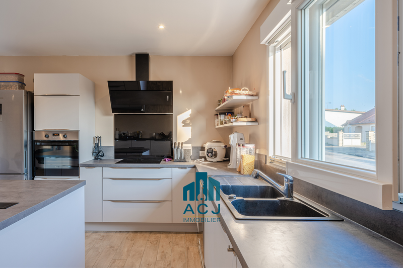 01_cuisine20250513-2965944-tvp0a5