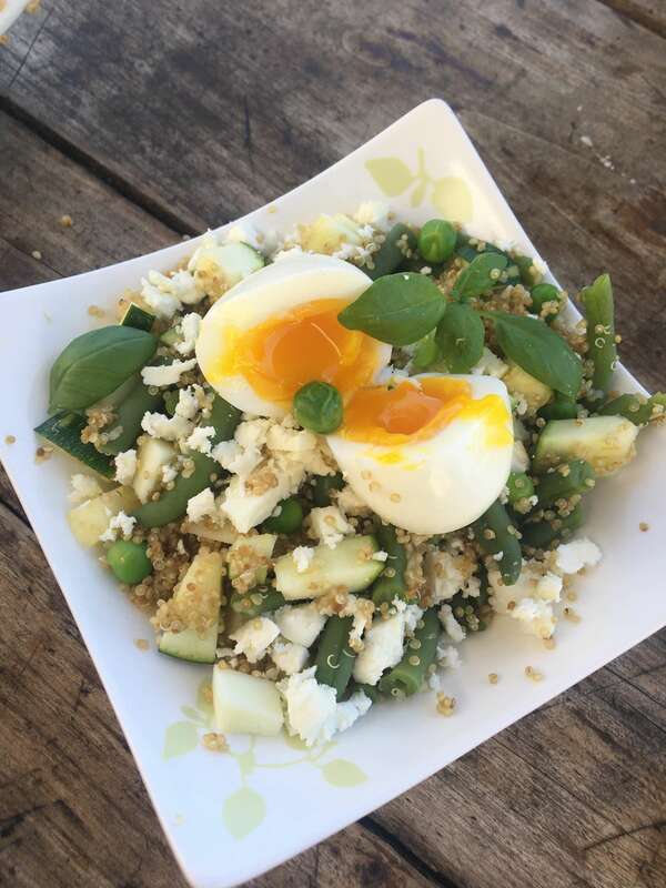 Taboulé de quinoa aux légumes verts d'été 