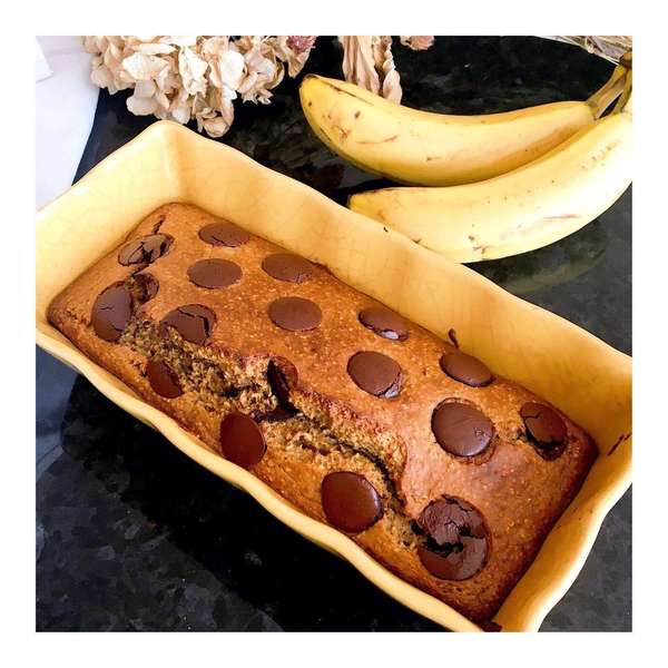 BANANA BREAD 