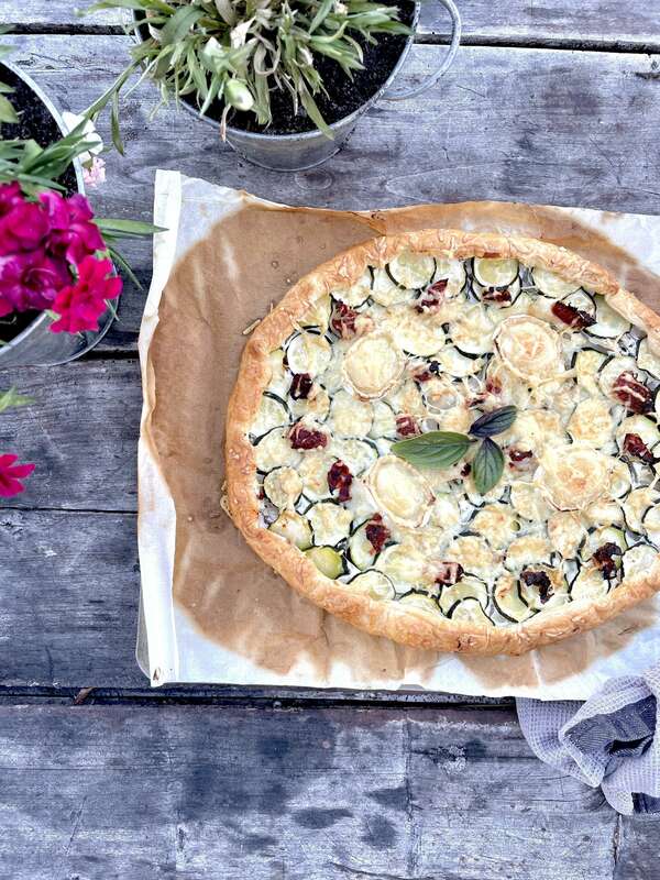 Tarte fine courgettes chèvre-ricotta-basilic