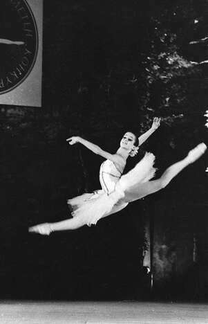 1988_paquita_varna_1__2_20220929-189960-97gdca