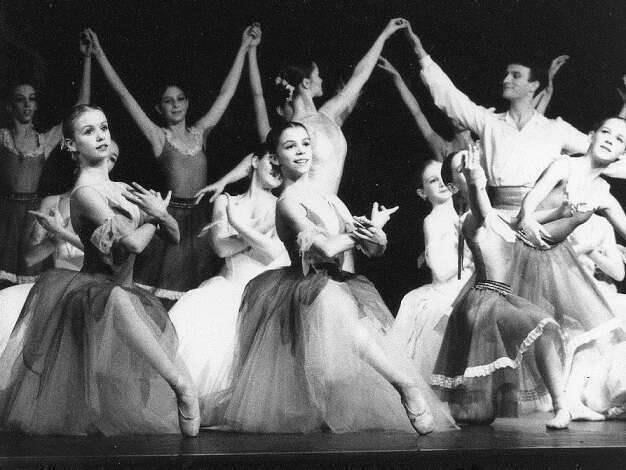 1995_6_ns20210306-1231294-1j85h6d