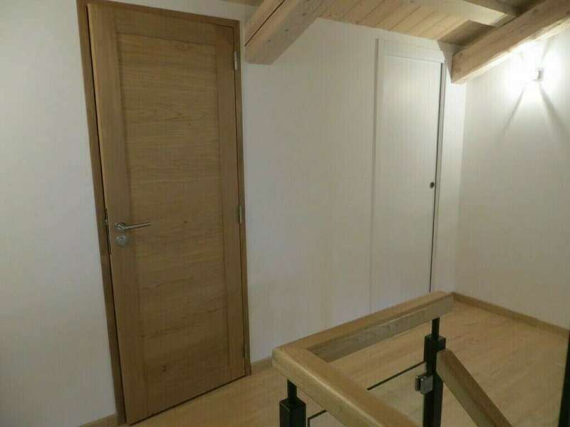 porte_interieur_bois_massif_battant_coulissant