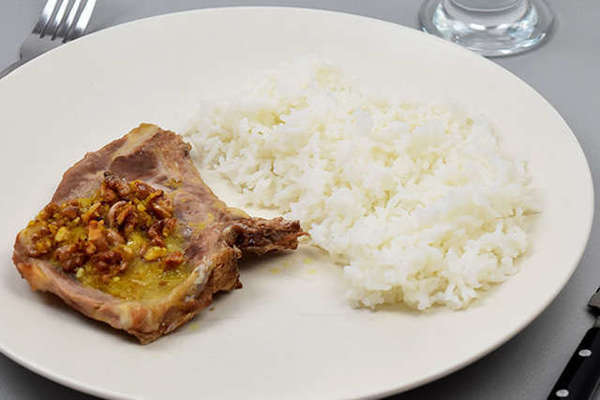 Côtes de porc aux noix de pécan