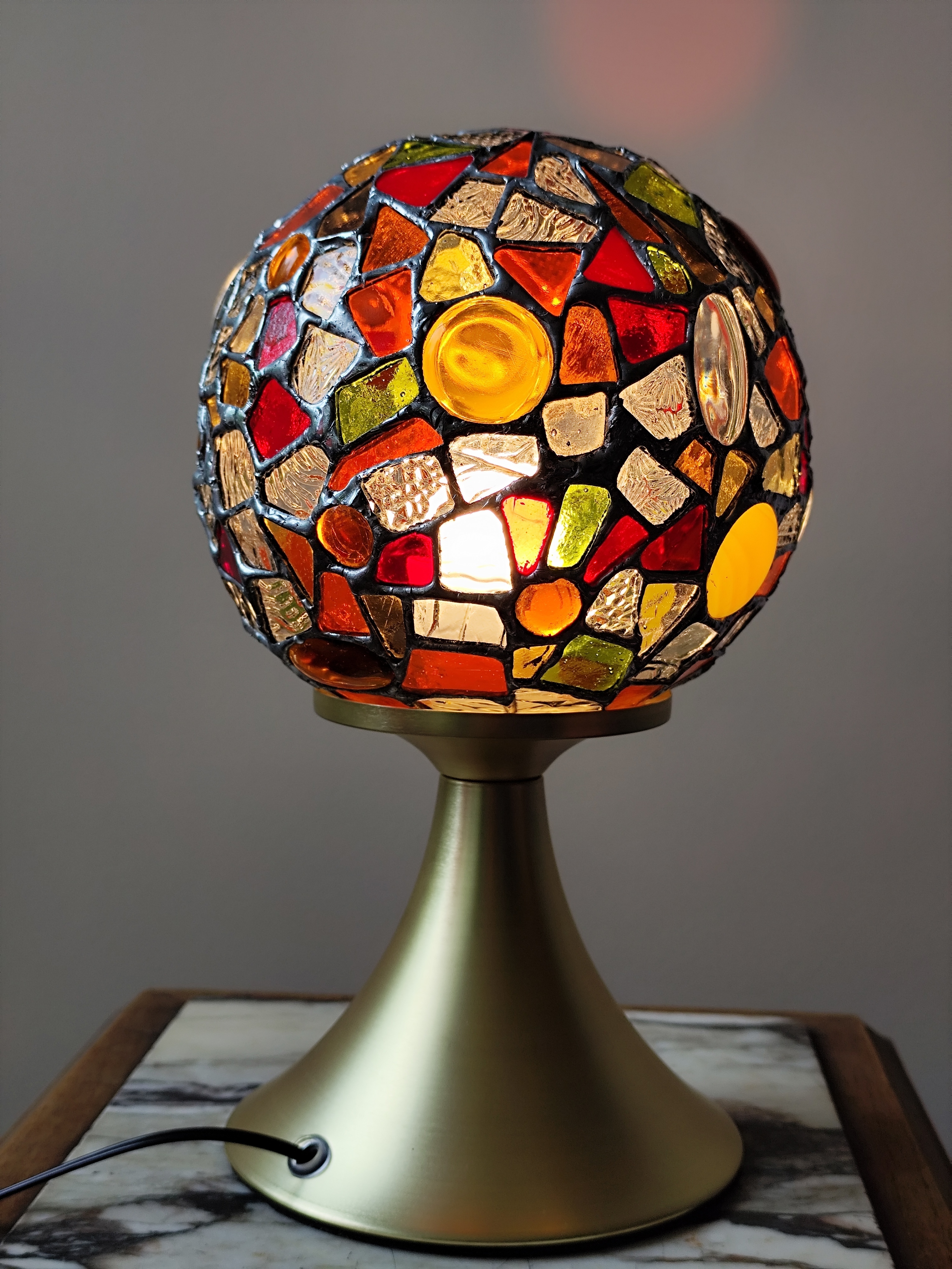 Lampe technique Tiffany - diamètre 15 cm - 460€