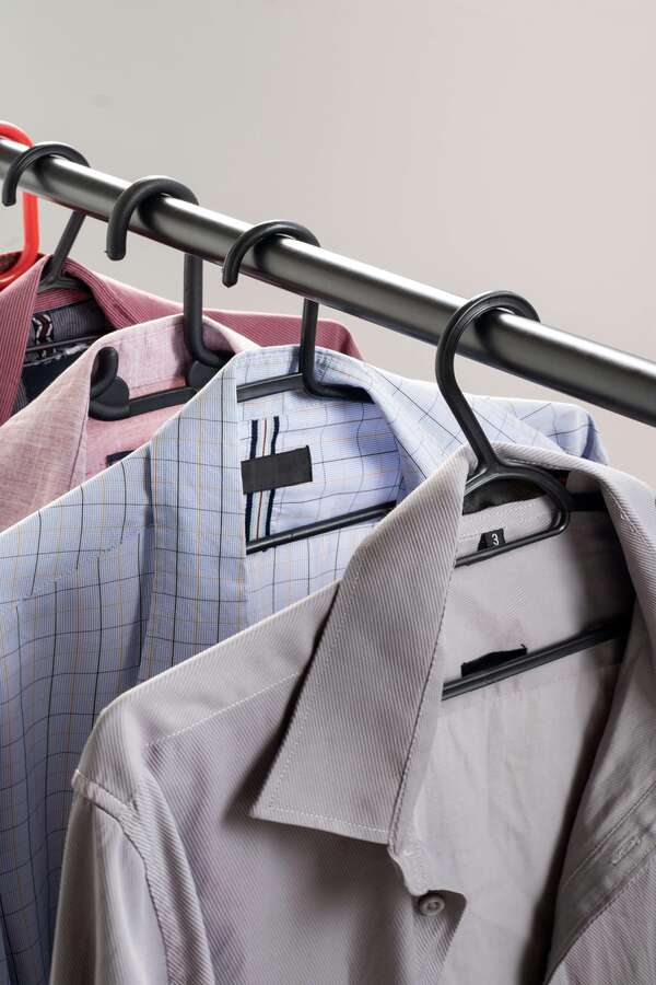 Dressing d’automne : le guide complet pour réorganiser sa garde-robe (sans y passer son week-end)