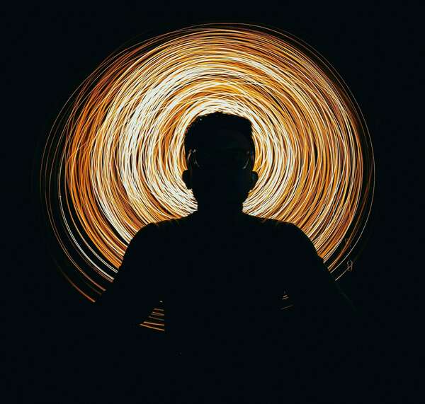 L'histoire de l'Hypnose : Un voyage à travers les âges